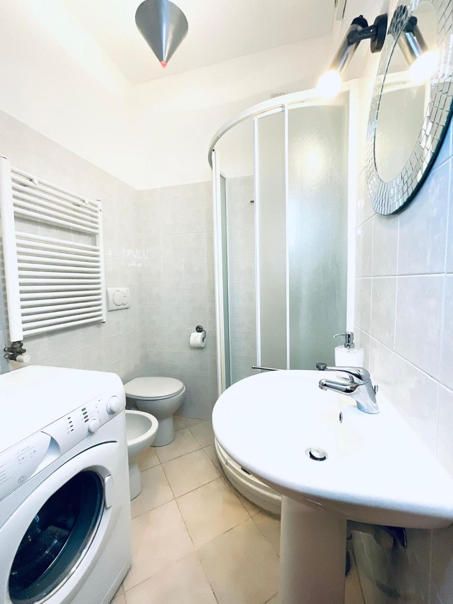 Milan Navigli Very Big And Central Flats المظهر الخارجي الصورة